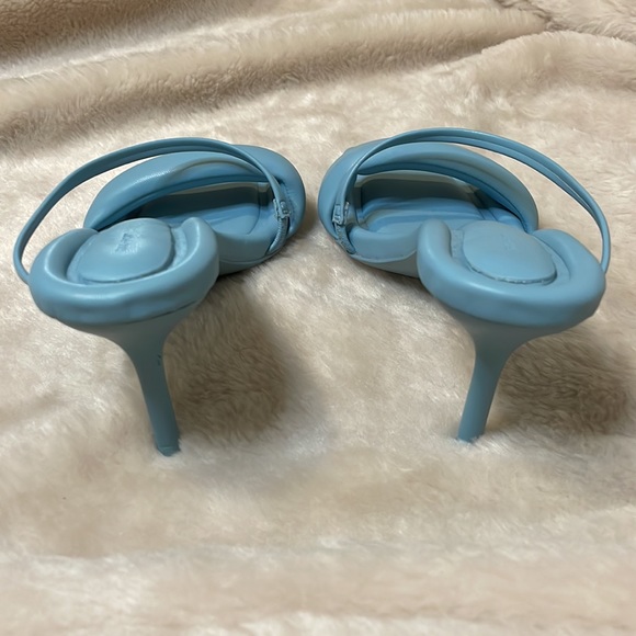 【SOLD】 - Picture 2 of 8